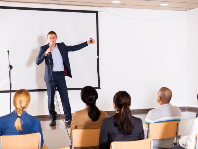 Impact of Motivational Speakers on Student Confidence